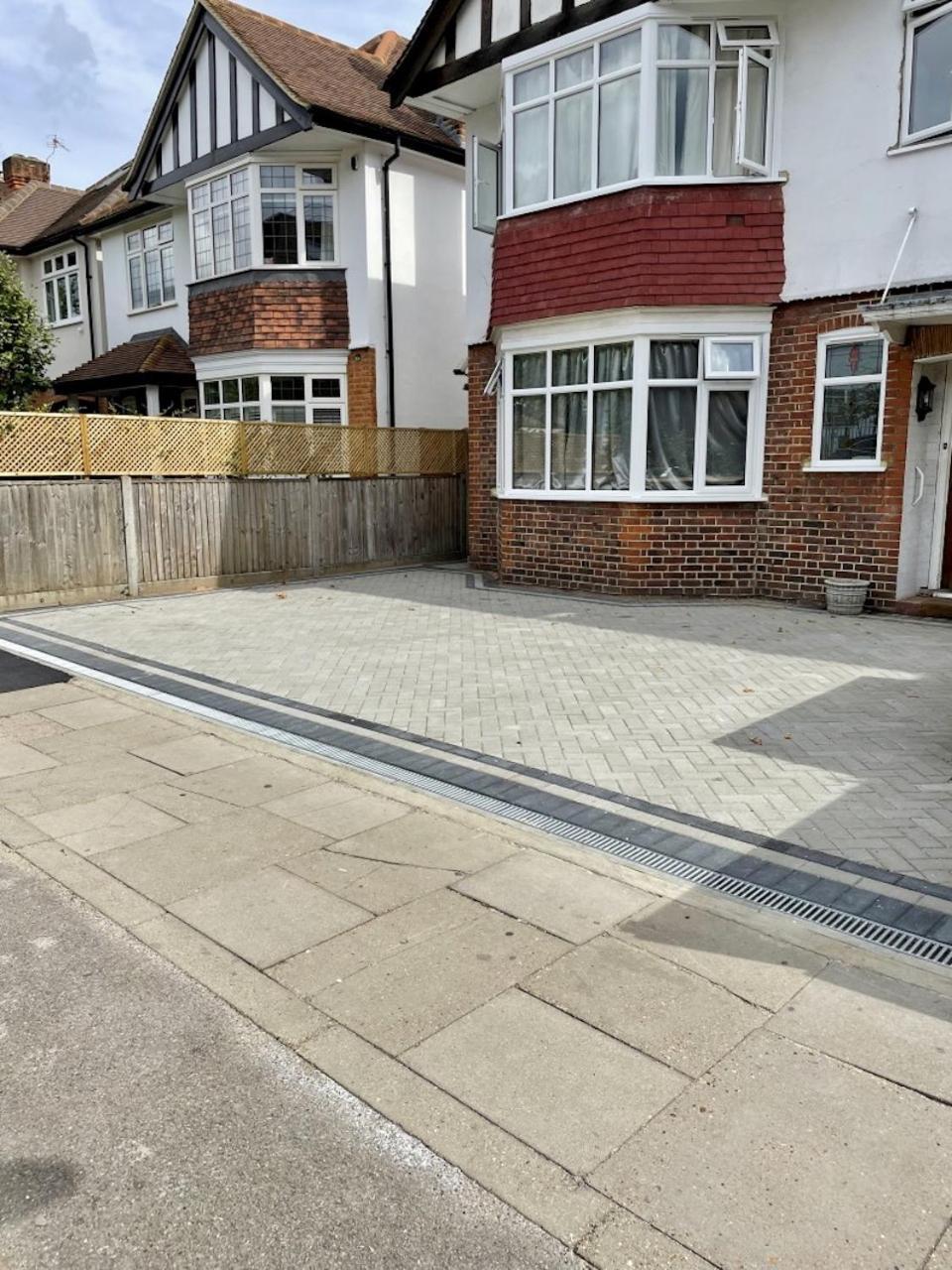 Lovely Garden Apartment In Wimbledon Town Centre With Private Parking By Wimbledon Holiday Lets لندن المظهر الخارجي الصورة