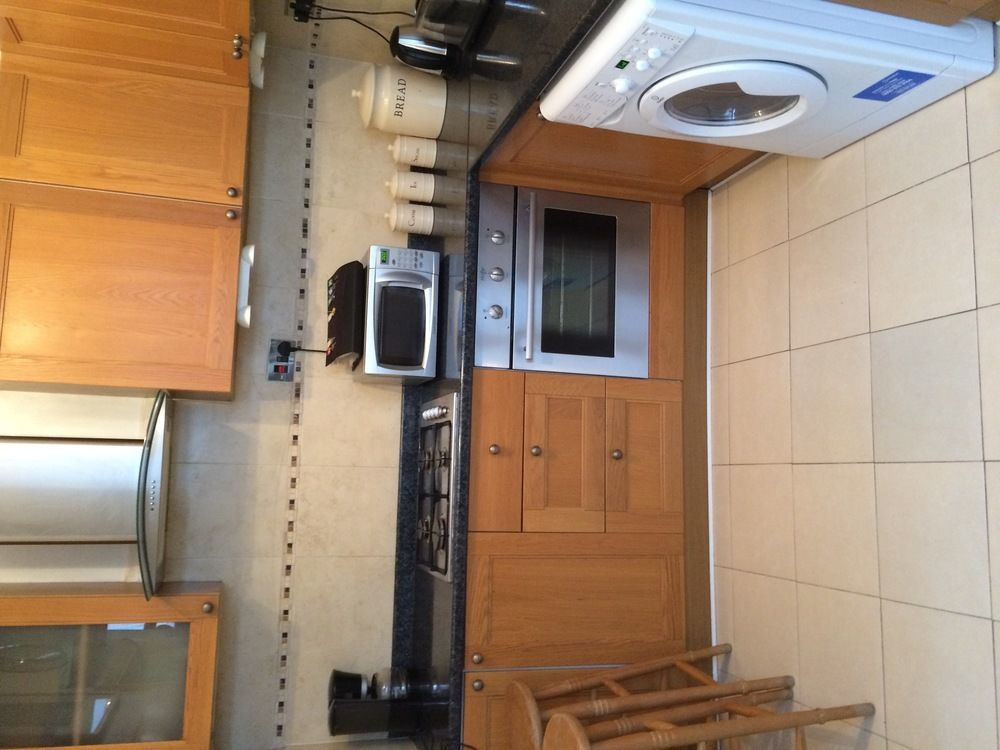 Lovely Garden Apartment In Wimbledon Town Centre With Private Parking By Wimbledon Holiday Lets لندن المظهر الخارجي الصورة